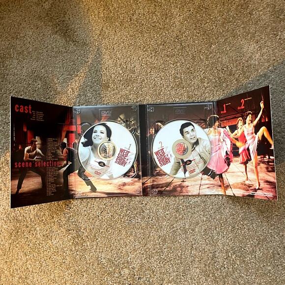 West Side Story Collector's Edition, Special Edition DVD - Picture 9 of 10